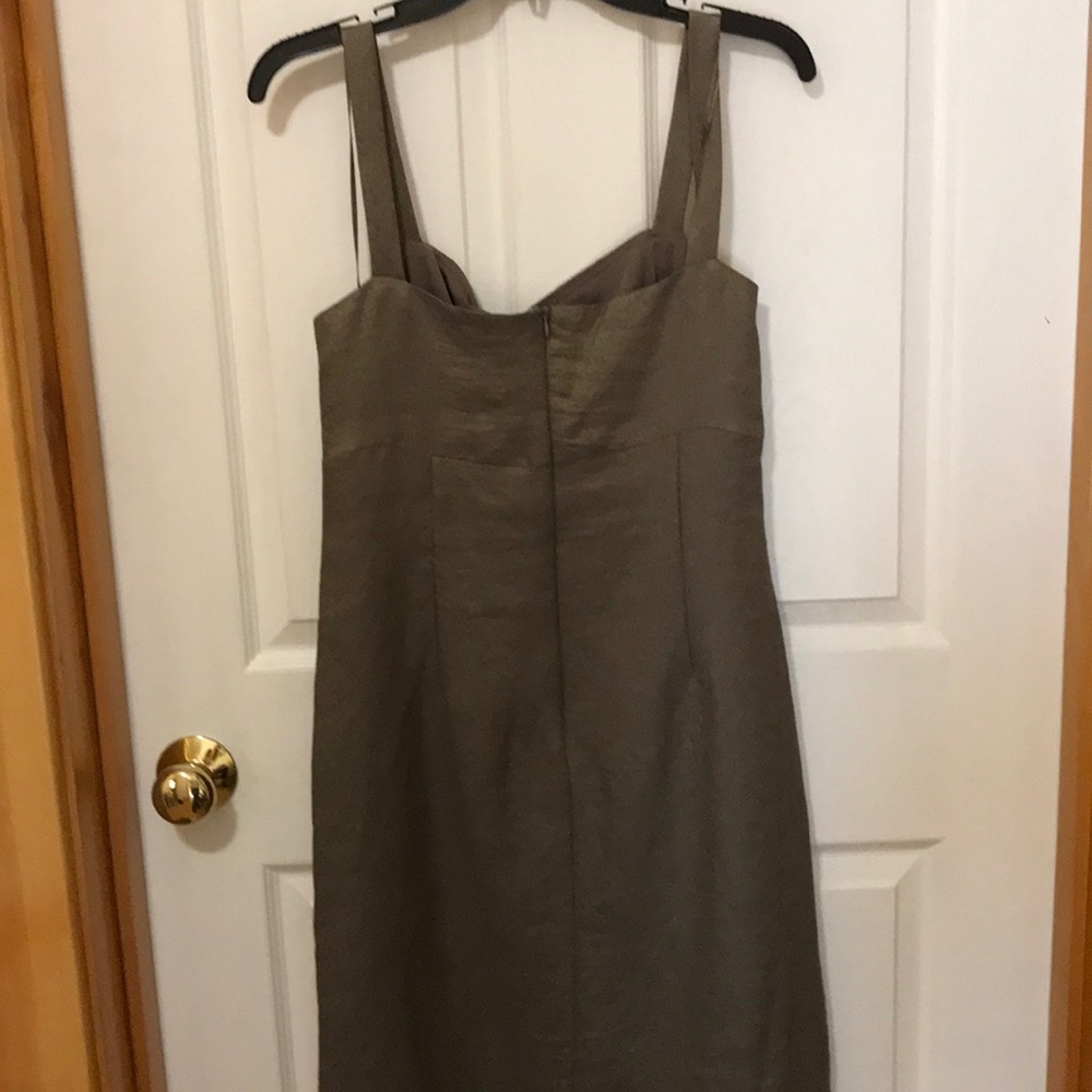Ladies dress - Picture 4 of 4